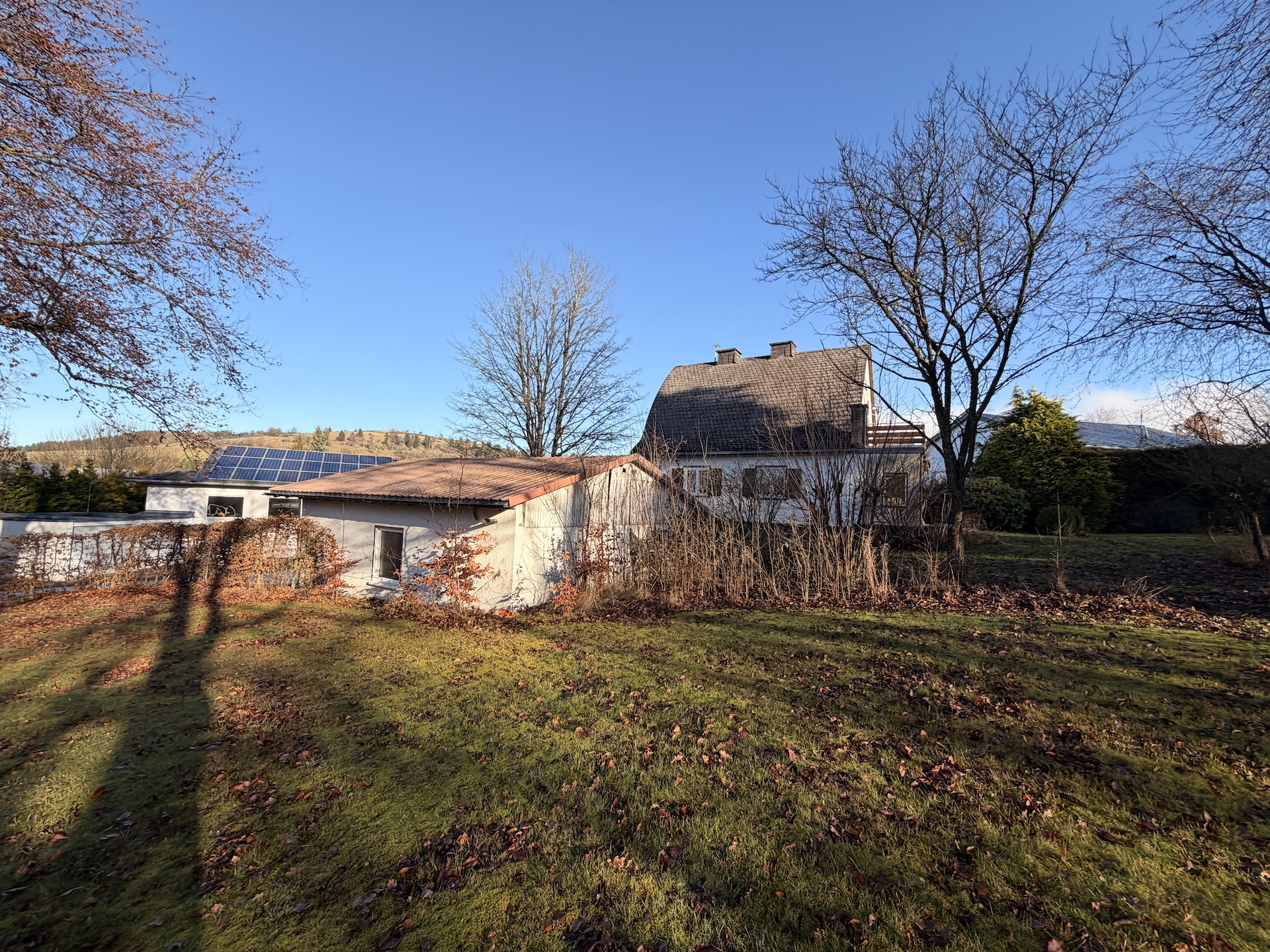 Westansicht_Garagen_Einfamilienhaus_Usseln